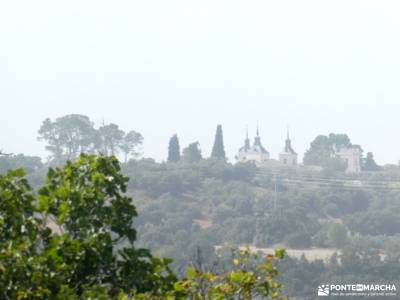 El -Valle del Baztán madrileño; rias altas montañas rocosas agencia viajes rutas por madrid puente d